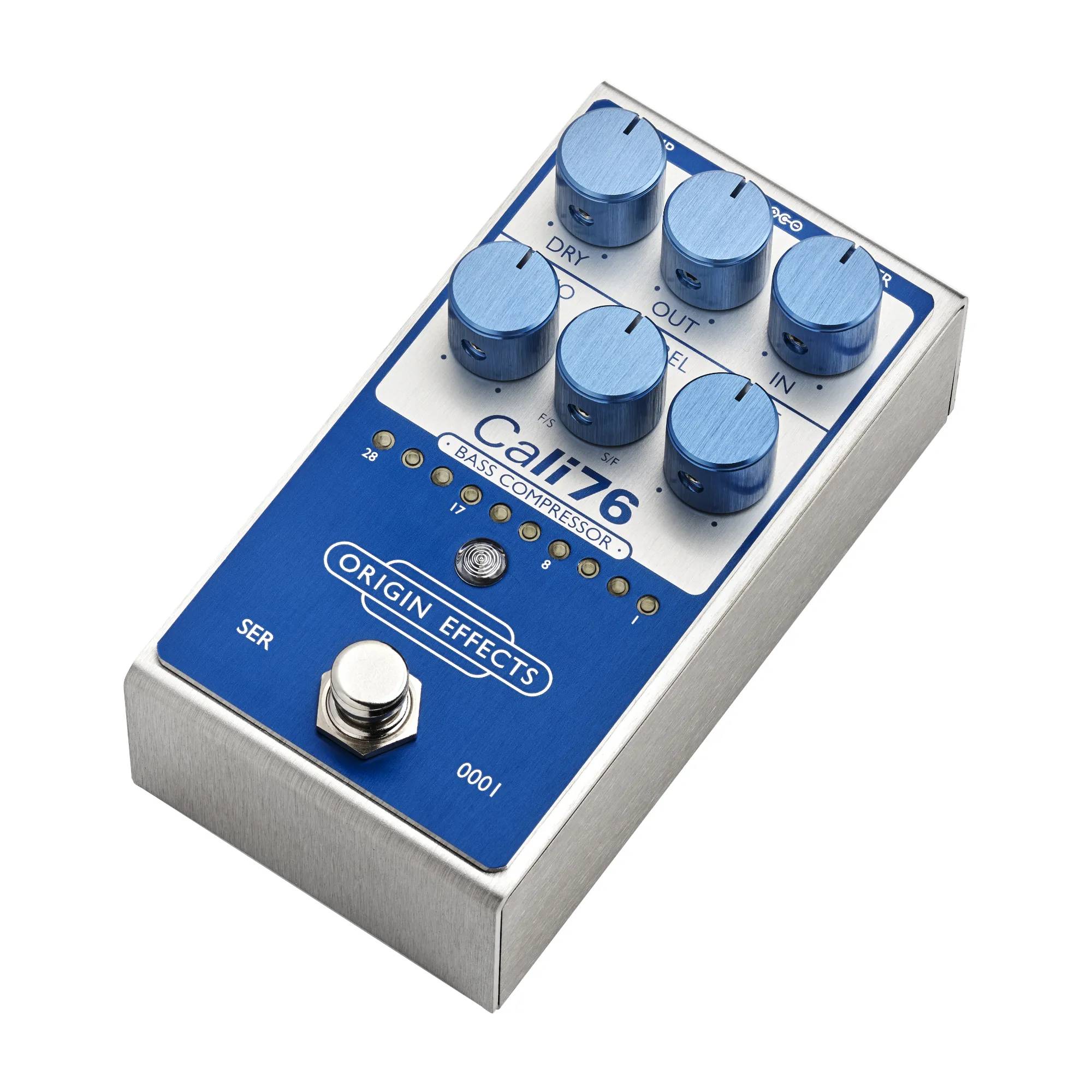 Origin Effects Cali76 Bass Compressor Super Vintage Blue 메인 이미지